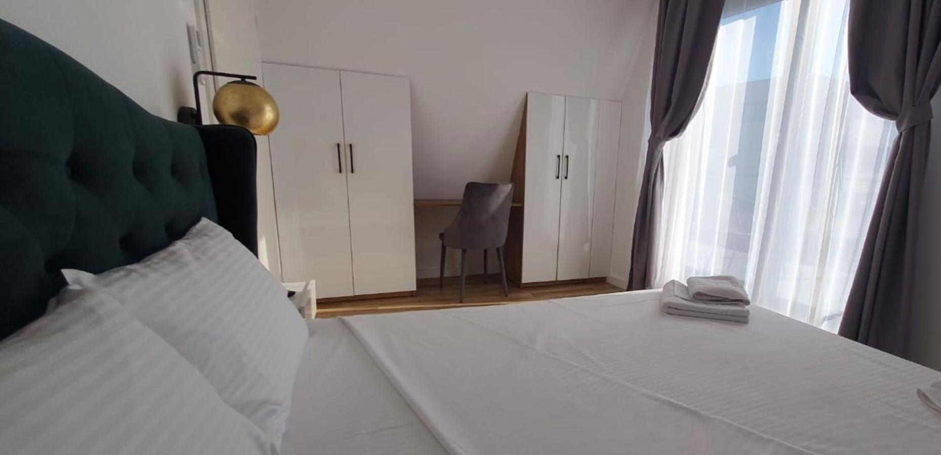 Cinque Stelle Hotel Apartments Клуж-Напока Экстерьер фото