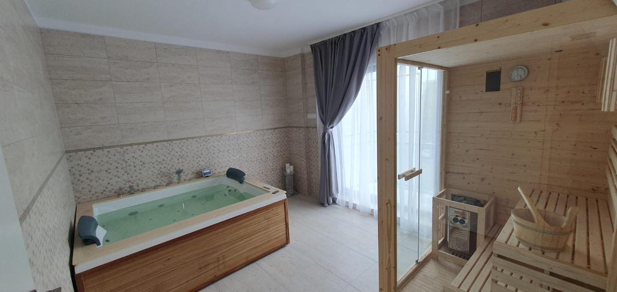 Cinque Stelle Hotel Apartments Клуж-Напока Экстерьер фото