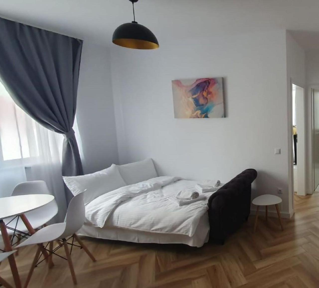 Cinque Stelle Hotel Apartments Клуж-Напока Экстерьер фото